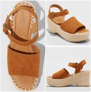 Universal thread Morgan espadrille wedge